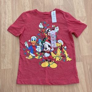 NWT Disney Christmas Kids Tshirt